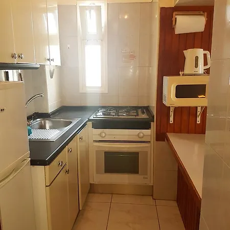 Apartament Torres De Yomely *